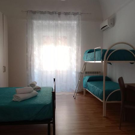 Sweet Home Tra I Due Mari Taranto Esterno foto