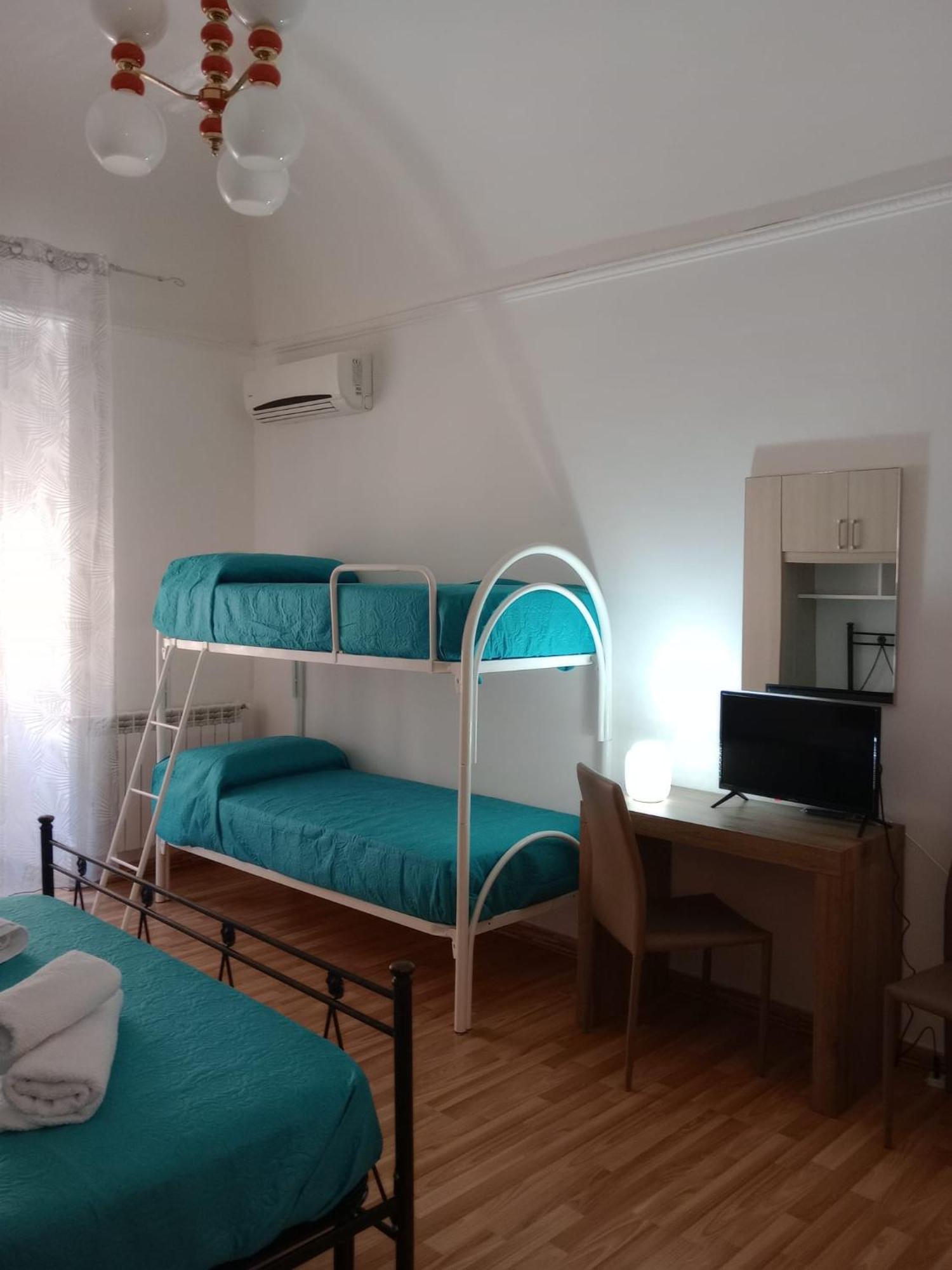 Sweet Home Tra I Due Mari Taranto Esterno foto